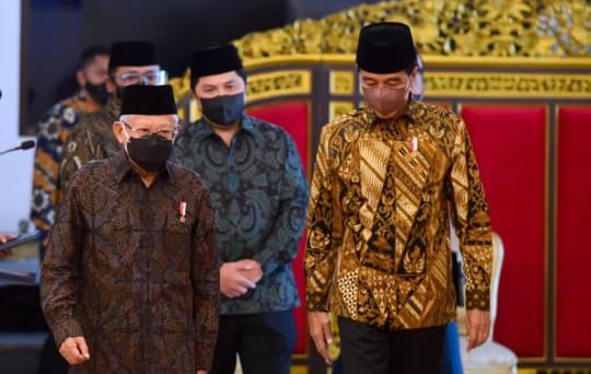 Target Ekonomi Syariah RI Jadi Terbesar di Dunia, Erick Thohir: Peran Santri Sangat Besar