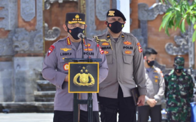 Pimpin Apel Penyambutan Wisman di Bali, Kapolri: Sebagai Gerbang Terakhir Tolong Disiplin 