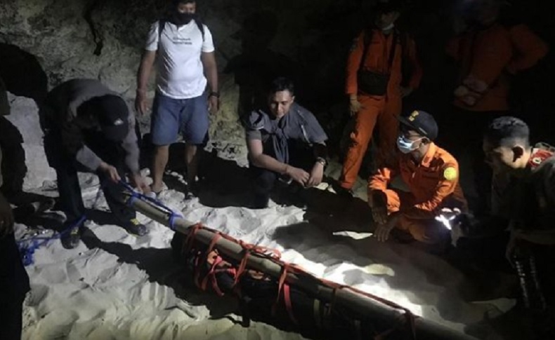 Wisatawan Tewas Terseret Ombak di Nusa Penida, 1 Pemandu Wisata Hilang