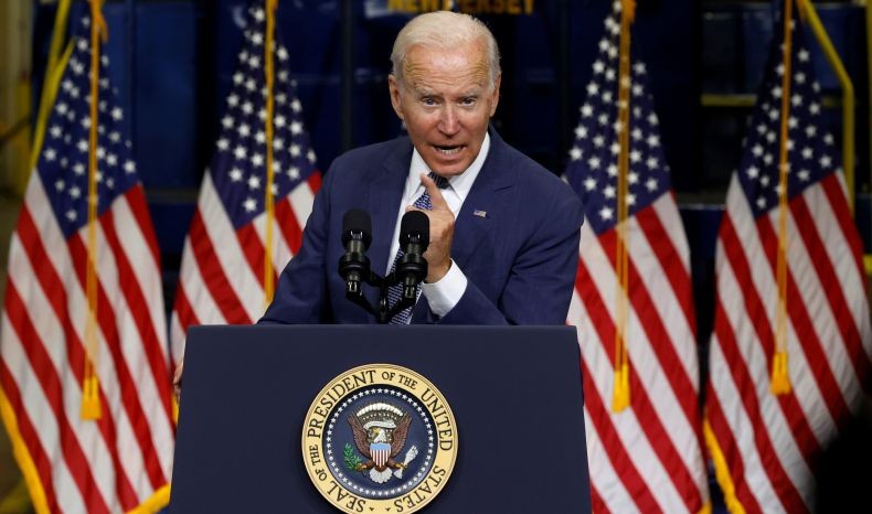 Joe Biden Ancam Putin, Perekonomian Rusia Akan Hancur jika Serang Ukraina
