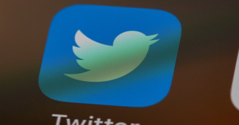 Twitter UjI Tombol Downvote untuk Web