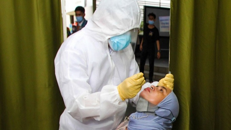  Divaksin Covid-19 Satu Kali, Penumpang Pesawat di Wilayah Jawa-Bali Wajib Tes PCR