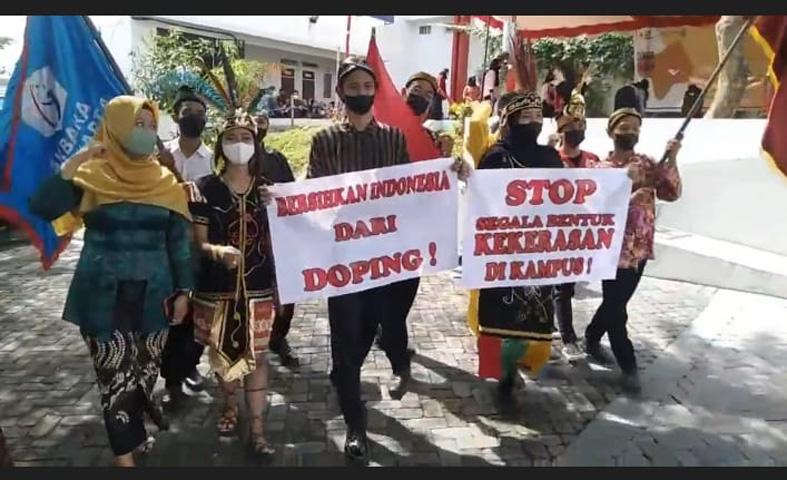 Peringati Hari Sumpah Pemuda, Mahasiswa Solo Aksi Tolak Kekerasan di Kampus