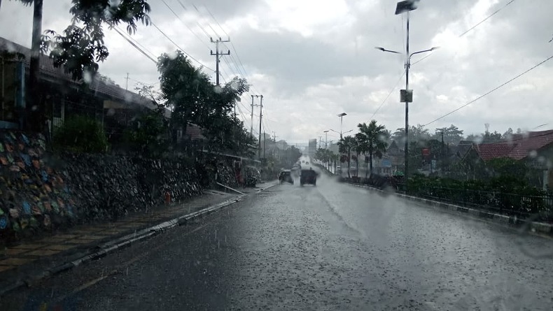 BMKG Ingatkan Cuaca Ekstrem, Hujan di 12 Daerah Sulut 