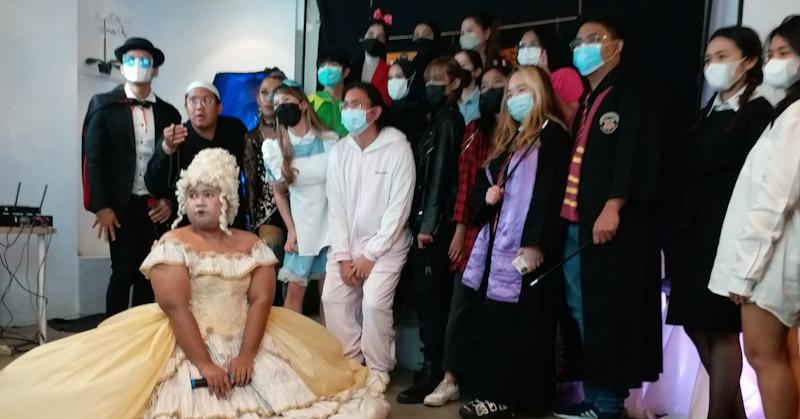 Era Digital, Live Streamer Jadi Profesi Baru bagi Generasi Milenial 