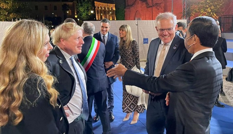 Bersama Pemimpin Dunia, Jokowi Saksikan Pertunjukan Kebudayaan di Italia