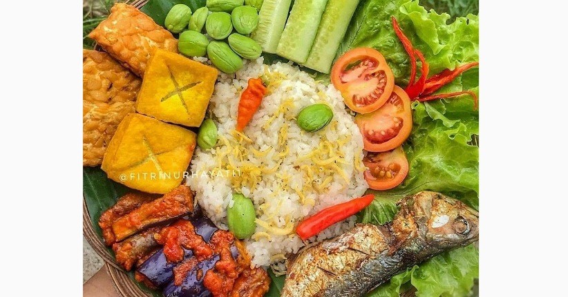 5 Cara Membuat Nasi Liwet Gurih, Lezat Disantap dengan Ikan Asin dan Sambal