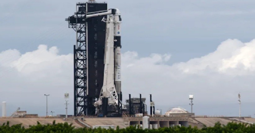 NASA Tunda Peluncuran Crew-3 SpaceX, Cuaca Jadi Penyebabnya