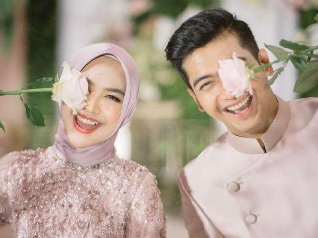Pernikahan Ria Ricis dan Teuku Ryan Tinggal Menghitung Hari, Intip 4 Potret Romantisnya!