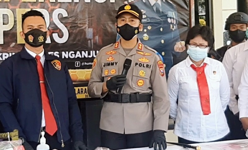 Bermasalah, Kapolres Nganjuk AKBP Jimmy Dicopot dari Jabatannya 