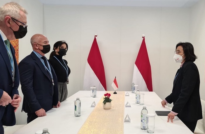 Wakili Presiden Jokowi, Sri Mulyani Bertemu Jeff Bezos di COP26