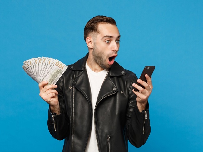 Iseng Ikut Program Referral, Nasabah MotionBanking Ini Raup Bonus Lebih dari Rp5 Juta