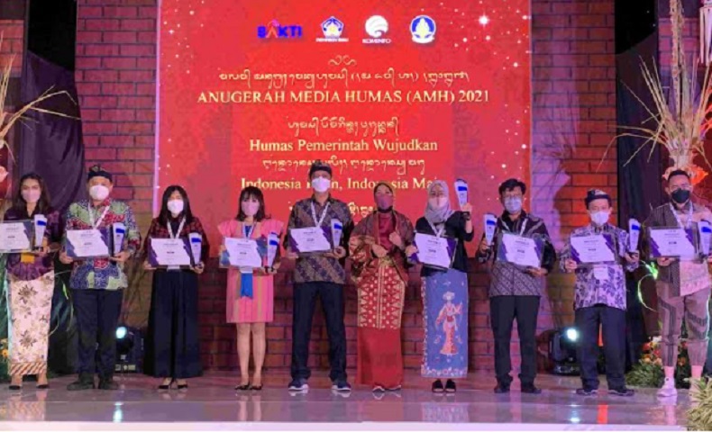 Pemprov DKI Raih Juara Umum Anugerah Media Humas 2021