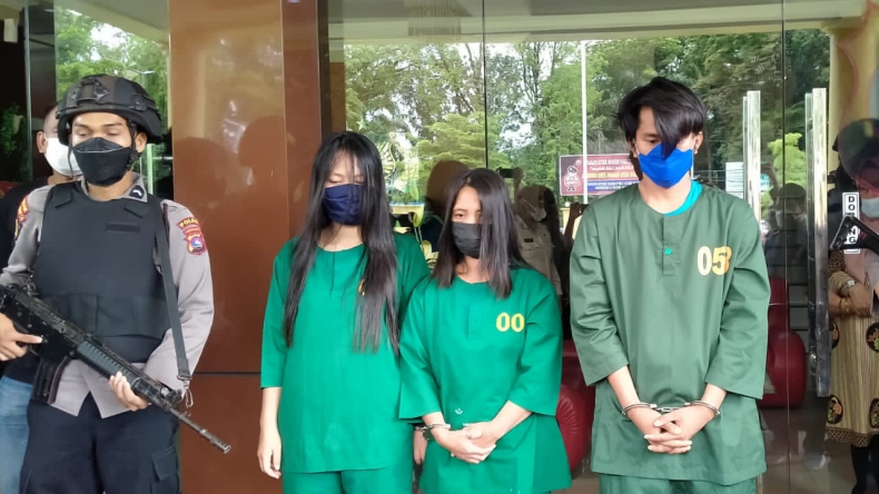 Ini Tampang Pembantu dan Satpam yang Otaki Perampokan di Padang