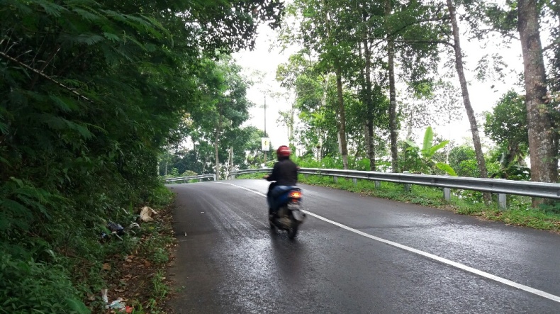 Hati-hati, Jalur Alternatif Semarang-Temanggung Rawan Kecelakaan saat Hujan 