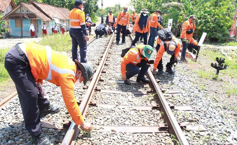 Antisipasi Musim Hujan, KAI Daop 4 Semarang Waspadai 51 Titik Rawan Bencana