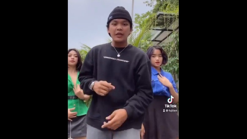  Sopir Vanessa Angel, Tubagus Joddy Akui Main HP sebelum Kecelakaan 