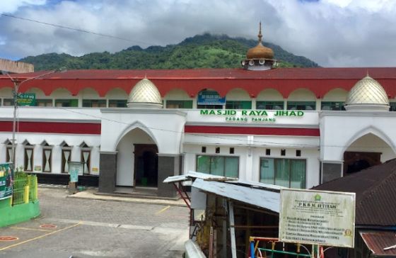 Doa Masuk Masjid dan Keluar Masjid yang Shahih Beserta Artinya