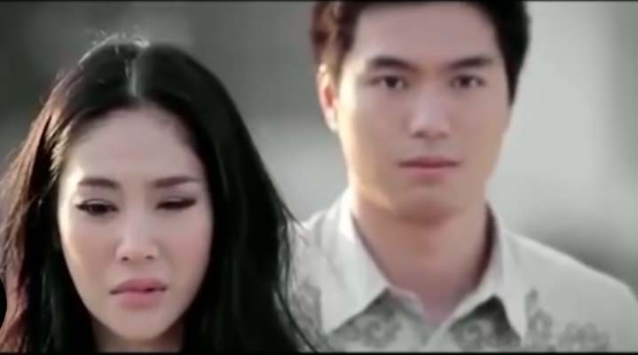 Chord Gitar dan Lirik lagu Harusnya Aku by Armada, Ungkapan Pedihnya Hati Ditinggal Kekasih