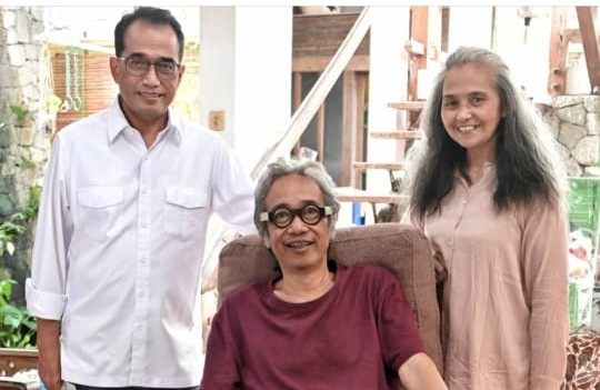 Di Sela Kunker ke Yogyakarta, Menhub Jenguk Butet Kartaredjasa 