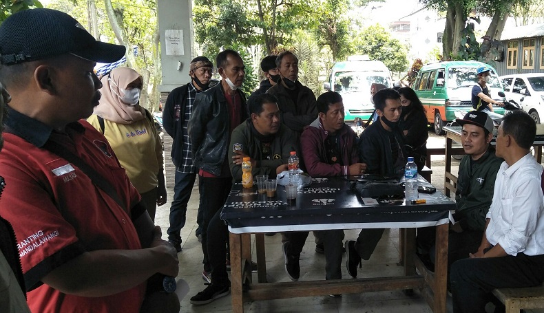 Pilkades KBB Serentak, Protes Pendukung Cakades ke Unjani Dinilai Salah Sasaran