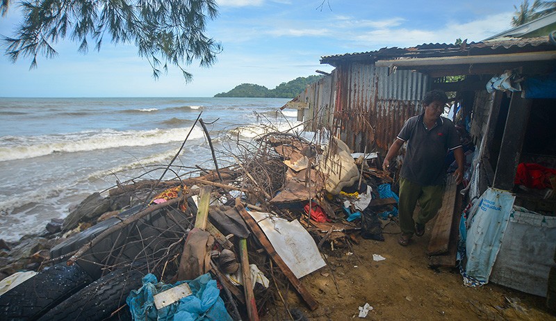 3 Rumah di Padang Pariaman Rusak Digerus Abrasi