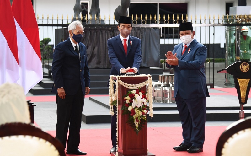 Resmikan Tugu Api di Kemhan, Jokowi Ingatkan Kembali Pesan Bung Karno