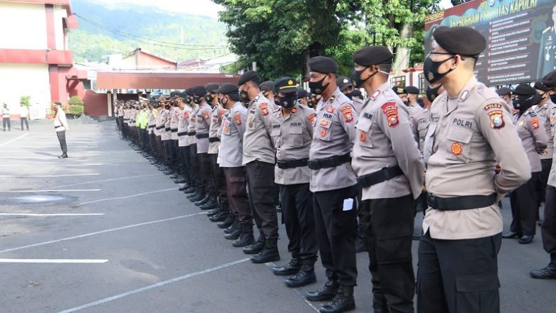 Polda Maluku Utara Turunkan Tim untuk Percepat Vaksinasi Covid di Halmahera Barat