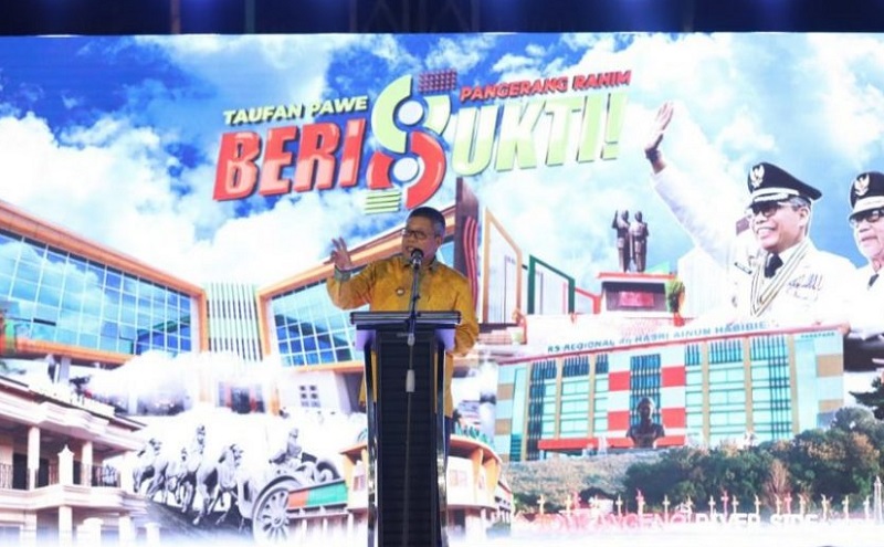 Kepala Daerah, Guru Besar, Politisi, Tokoh Sulsel Hadiri Refleksi 8 Tahun Kepemimpinan Taufan Pawe