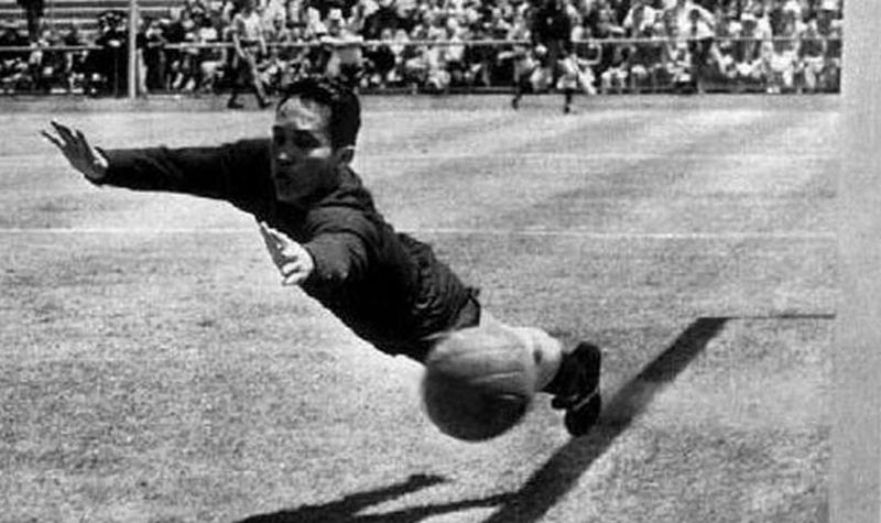 Inilah Deretan Kiper Legendaris Timnas Indonesia, Nomor 3 Pernah Ikut Hadapi Tim Besar Eropa