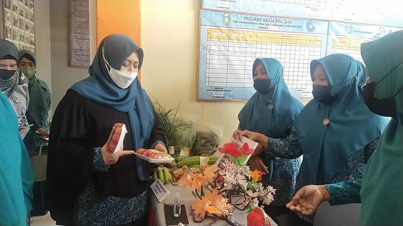 Ketua TP PKK Parepare Pimpin Penilaian Lomba Administrasi PKK di 6 Kelurahan