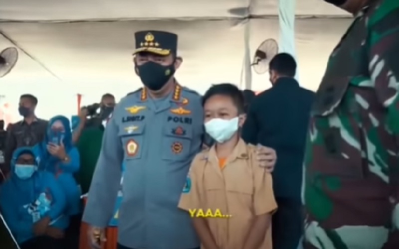 Jawab Cita-Cita Ingin Jadi Polisi, Bocah Ini Kaget Ketemu Kapolri