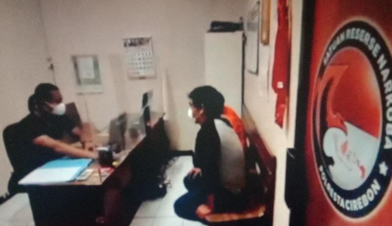 Edarkan Sabu, Oknum Pejabat Salah Satu Dinas di Cirebon Ditangkap Polisi 
