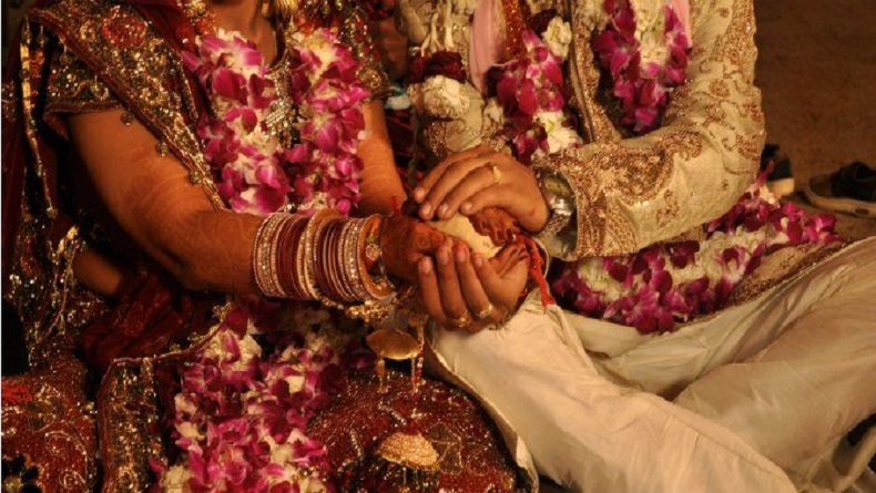 Viral, Pengantin Minta Setiap Tamu Bayar Rp1,4 Juta untuk Jamuan Resepsi, Netizen: Norak