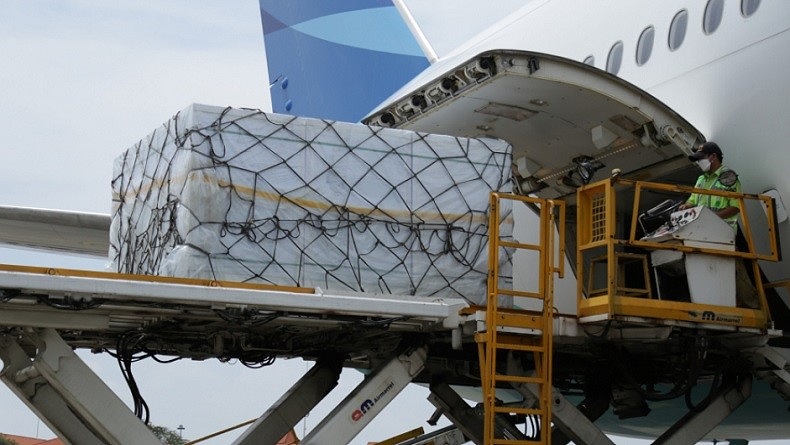 4,8 Juta Dosis Vaksin AstraZeneca dan Moderna Kembali Tiba di Tanah Air 