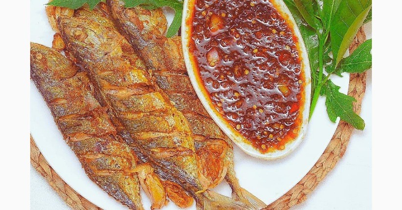 Resep Bumbu Ikan Kembung Goreng, Lezat Disajikan dengan Sambal Kecap