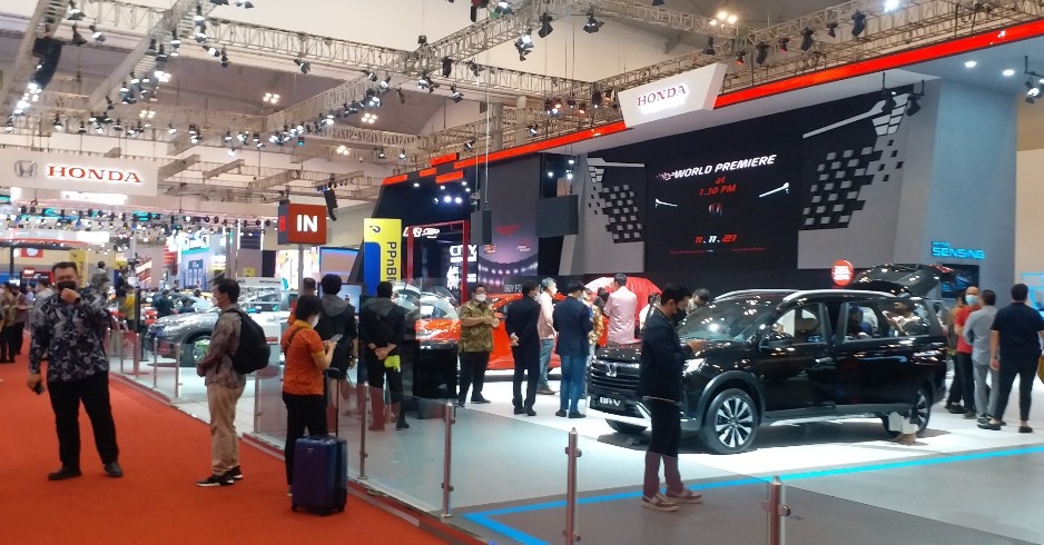 Antusias Pengunjung GIIAS 2021 Tinggi, Kapasitas 75 Persen  