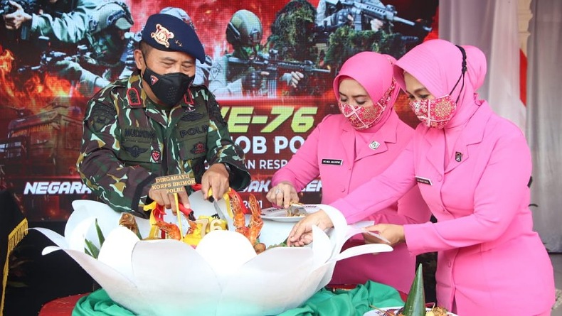 Syukuran HUT ke-76 Brimob, Kapolda Sulut: Personel Harus Mempunyai Keterampilan dan Kemampuan