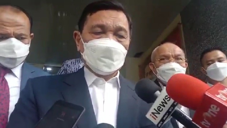 Luhut Tegas soal Tuduhan Bisnis PCR : Kampungan Hanya Cari Popularitas