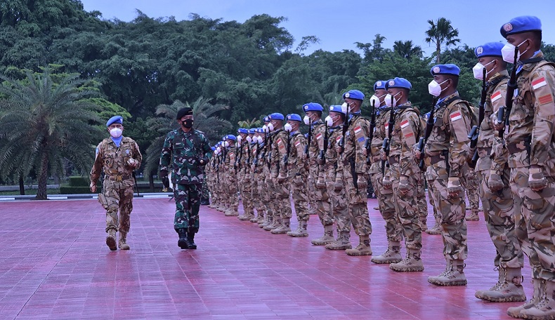 Sambut Kedatangan Kontingen Garuda, Panglima TNI : Jaga Perdamaian Tugas Yang Mulia