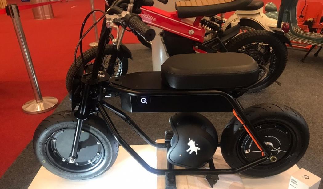 Curi Perhatian Pengunjung GIIAS, Motor Listrik Berdesain Unik Ini Dibuat Eks Engineer Tesla 