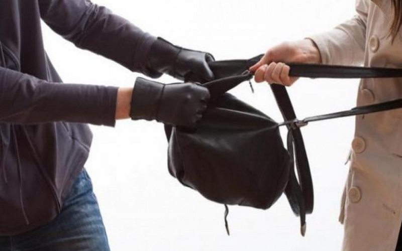 Wakil Ketua Komisi Informasi Pusat Dijambret di GBK, Laptop dan Dokumen Penting Raib