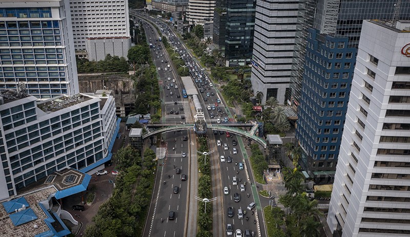 Heboh Pesepeda Ngotot Masuk Jalur Cepat di Jalan Sudirman, Polisi Tegas Melarang