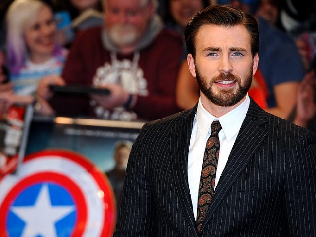  Yuk Intip Kekayaan Chris Evans, Aktor Marvel yang Sukses Perankan Kapten Amerika 