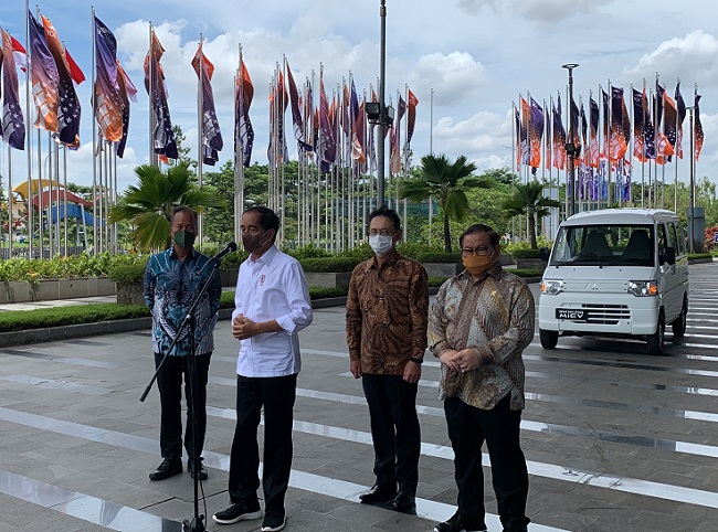  Presiden Jokowi: Penjualan Industri Otomotif Meningkat 60 Persen Berkat PPnBM Nol Persen
