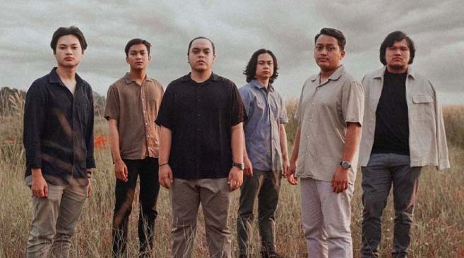 Chord Gitar dan Lirik Lagu Resah Jadi Luka By Daun Jatuh, Refleksi Rasa Sepi di Tengah Pandemi Covid-19