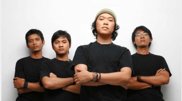 Chord Gitar dan Lirik Lagu Letto Ruang Rindu, Ungkapan Cinta yang Terpendam dalam Hati