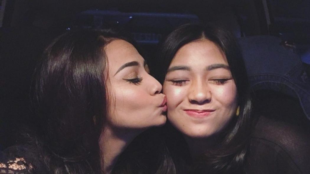 Pakai Baju Sang Kakak Adik Vanessa Angel Kena Tegur, Begini Klarifikasi Keluarga