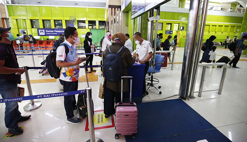 Pelaku Perjalanan Domestik Tak Perlu Antigen atau PCR, Ini Penjelasan Kemenhub