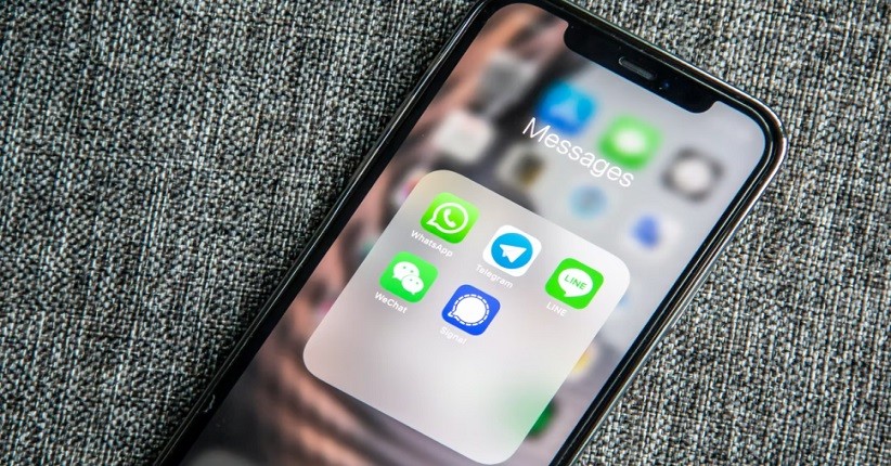 Cara Ubah WhatsApp Jadi Transparan atau Tembus Pandang